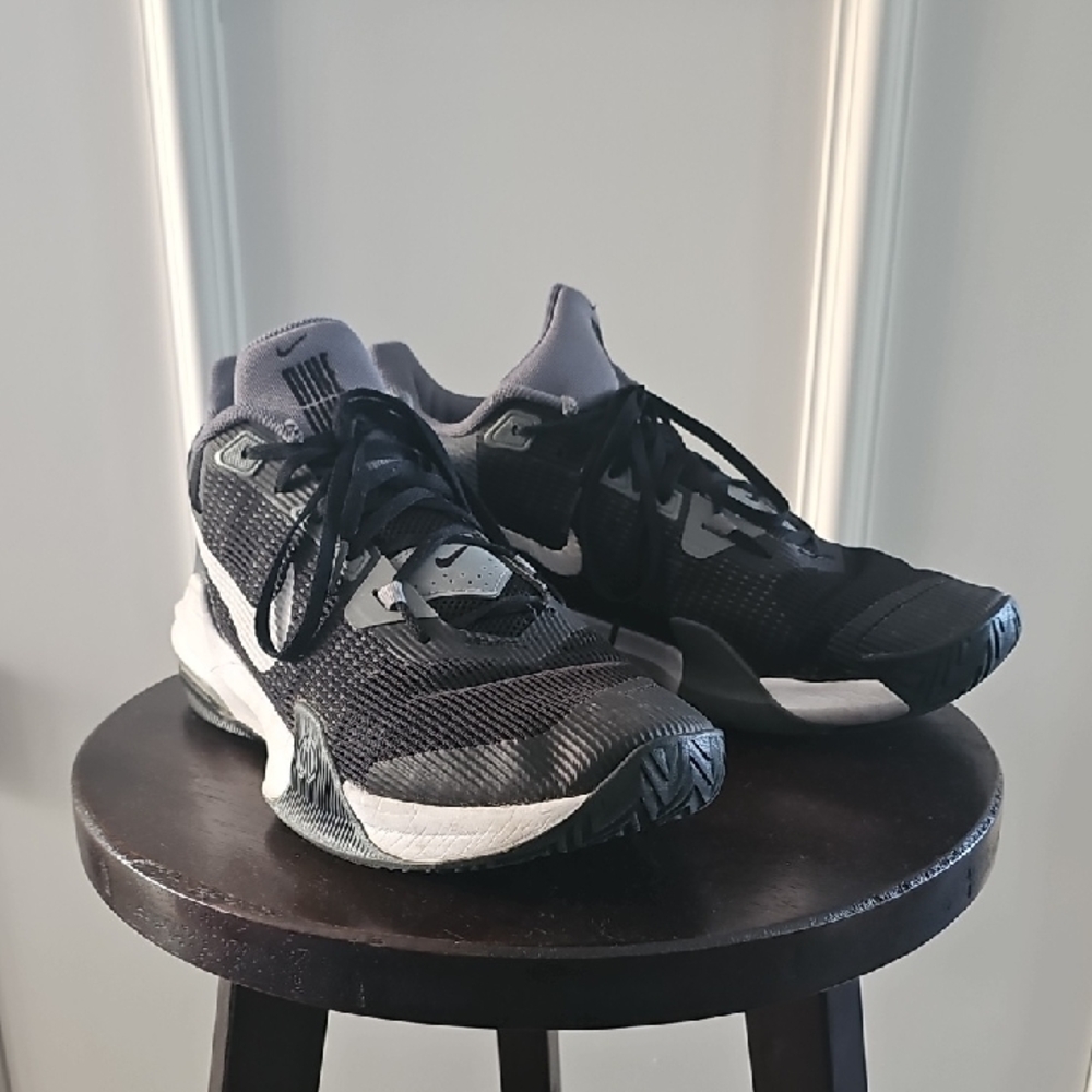 Nike Air Max Impact 3 Black and White Athletic Shoes